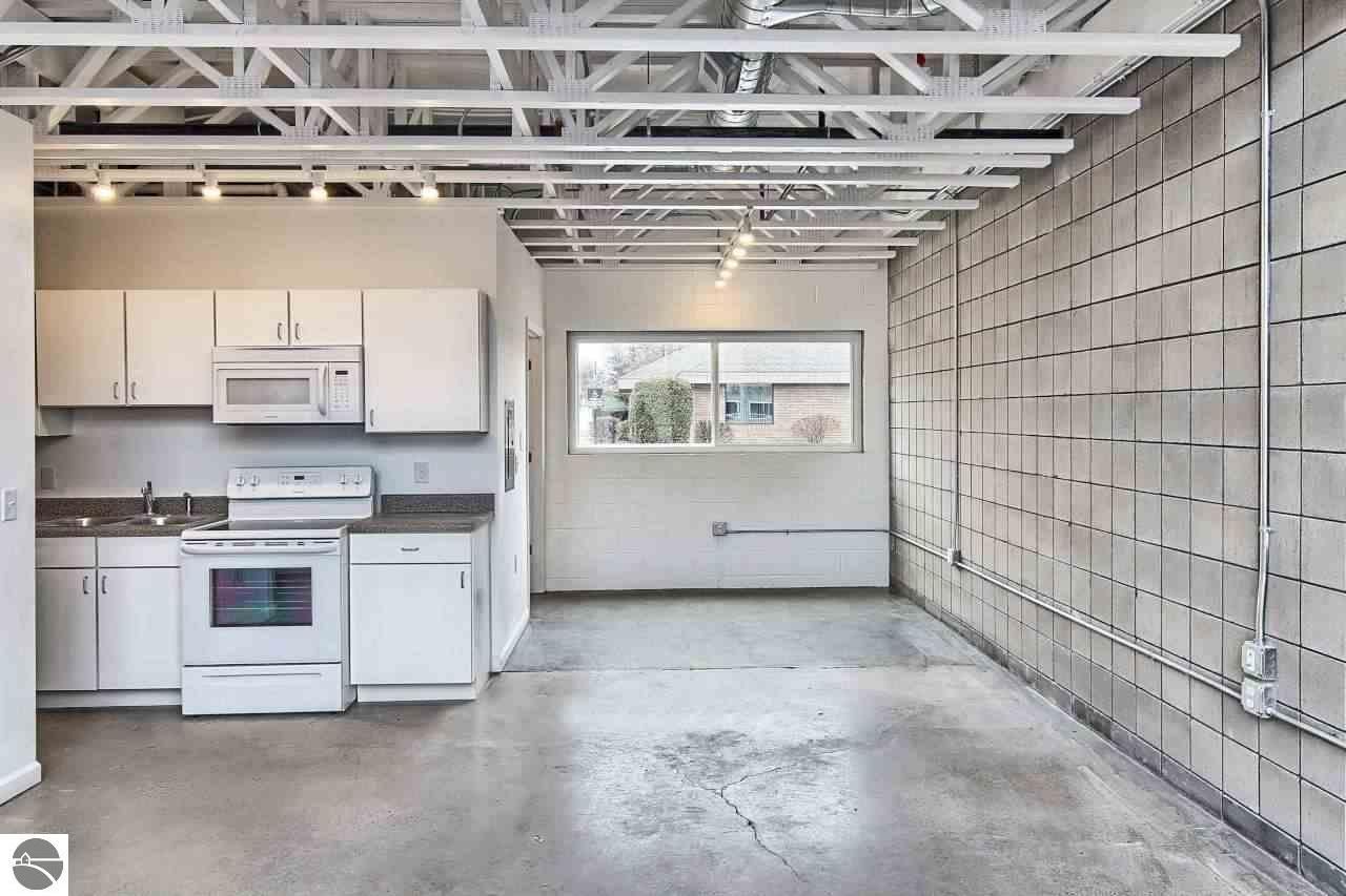 710 Centre St, Traverse City, MI 49686